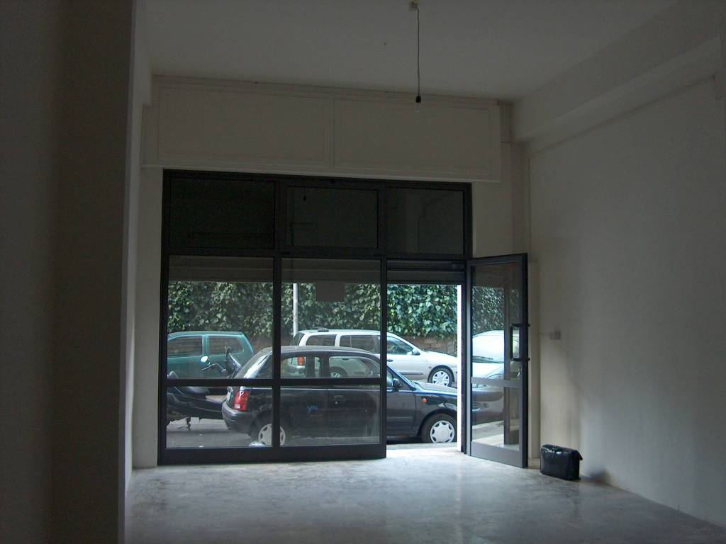 negozio in vendita a Roma in zona Gianicolense