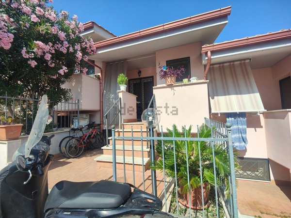 appartamento in vendita a Roma in zona Massimina/Casal Lumbroso