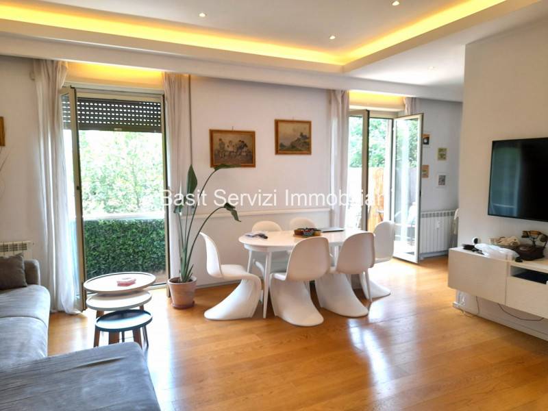 appartamento in vendita a Roma in zona Trastevere