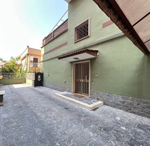 appartamento in vendita a Roma in zona Montespaccato