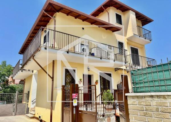 casa indipendente in vendita a Roma in zona Finocchio