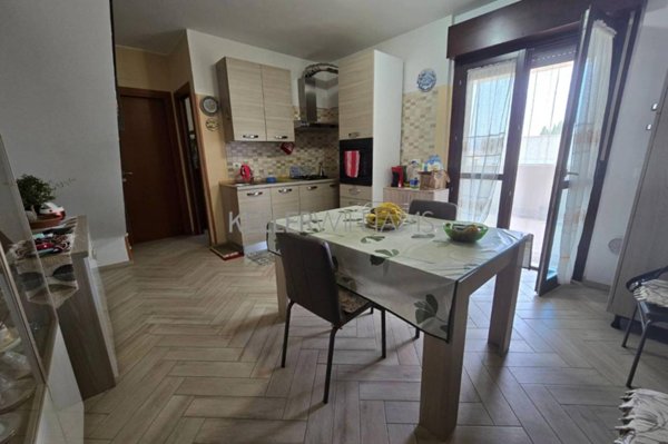 appartamento in vendita a Roma in zona Castelverde