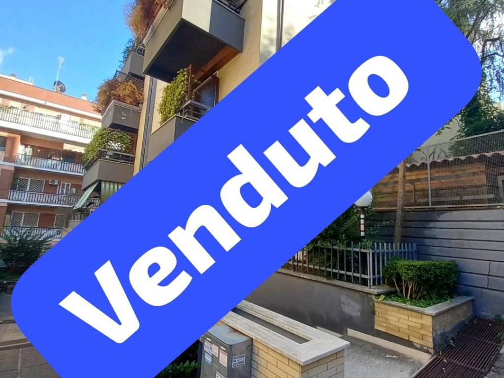 appartamento in vendita a Roma