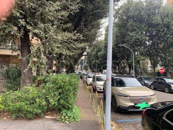 appartamento in vendita a Roma in zona EUR