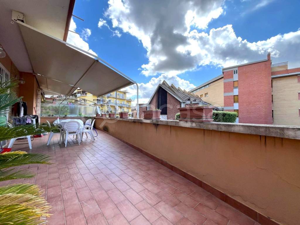 appartamento in vendita a Roma in zona Aurelio