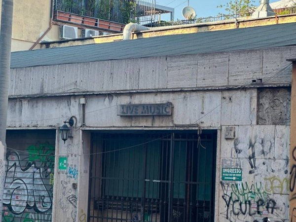 negozio in vendita a Roma in zona Tiburtino