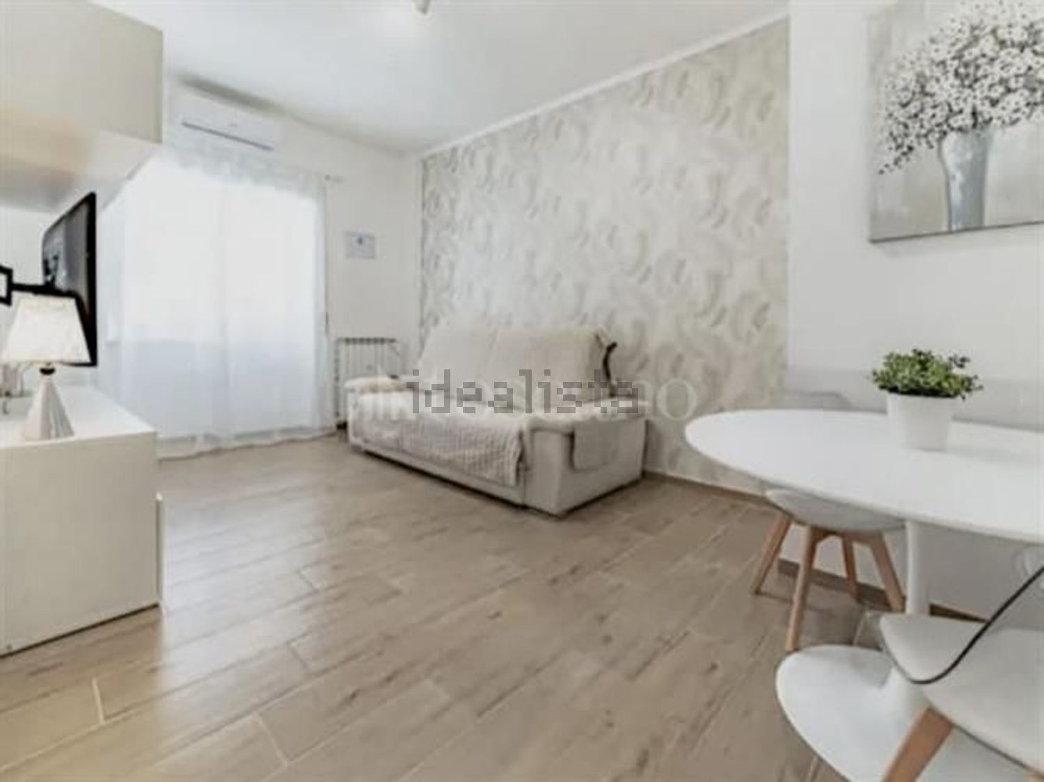appartamento in vendita a Roma in zona Ostiense