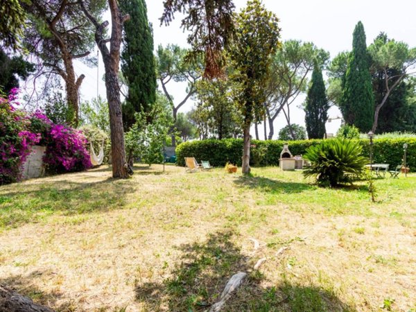 appartamento in vendita a Roma in zona Ponte Mammolo