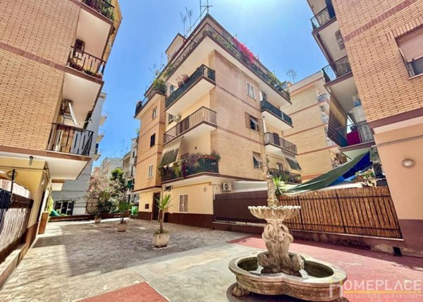 appartamento in vendita a Roma in zona Prenestino-Centocelle