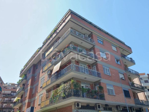 appartamento in vendita a Roma in zona Monte Sacro/Talenti