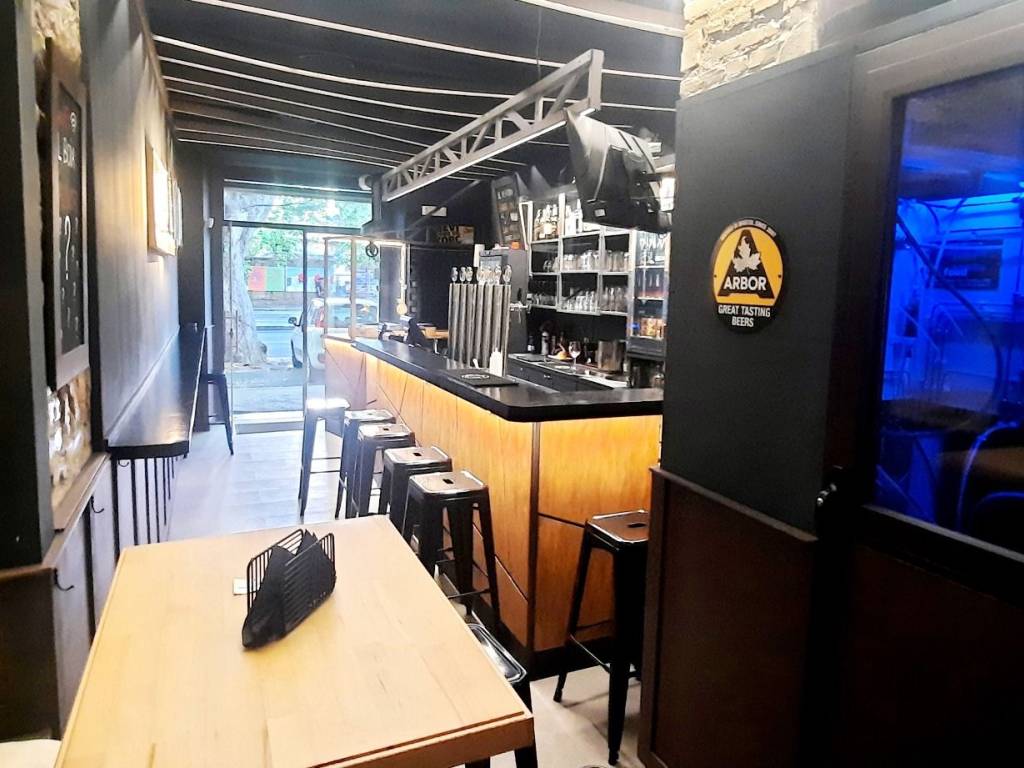 negozio in vendita a Roma in zona Gianicolense