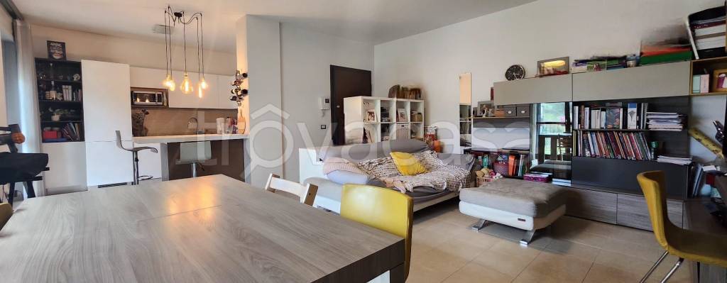 appartamento in vendita a Roma in zona Tor Cervara