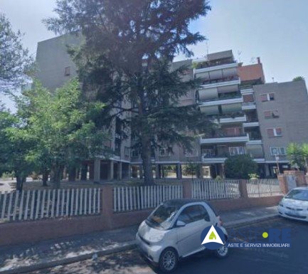 appartamento in vendita a Roma in zona Primavalle