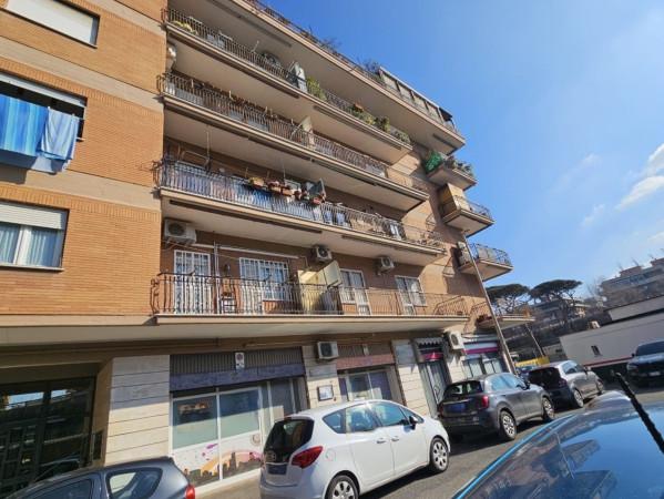 appartamento in vendita a Roma in zona Ostia