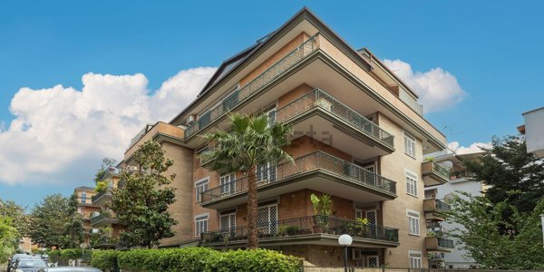 appartamento in vendita a Roma in zona Monte Sacro/Talenti
