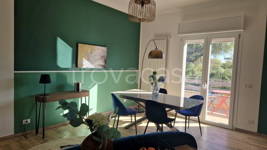 appartamento in vendita a Roma in zona Massimina/Casal Lumbroso