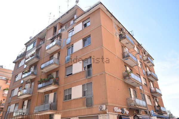 appartamento in vendita a Roma in zona Monte Sacro/Talenti