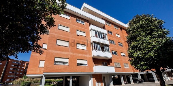 appartamento in vendita a Roma in zona Ostia