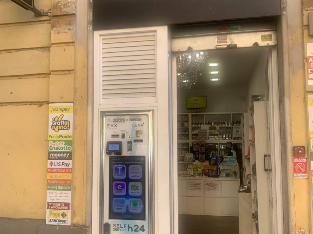 negozio in vendita a Roma