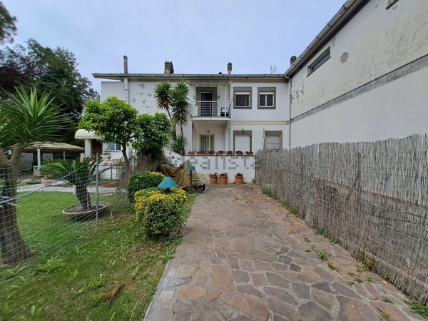 appartamento in vendita a Roma in zona Casal Palocco