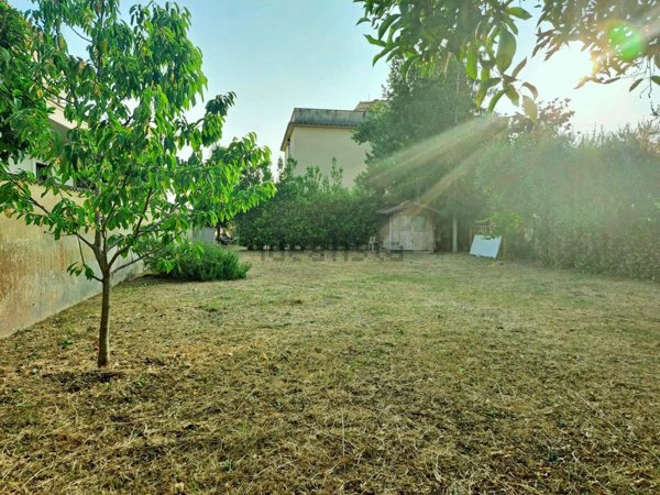 appartamento in vendita a Roma in zona Infernetto