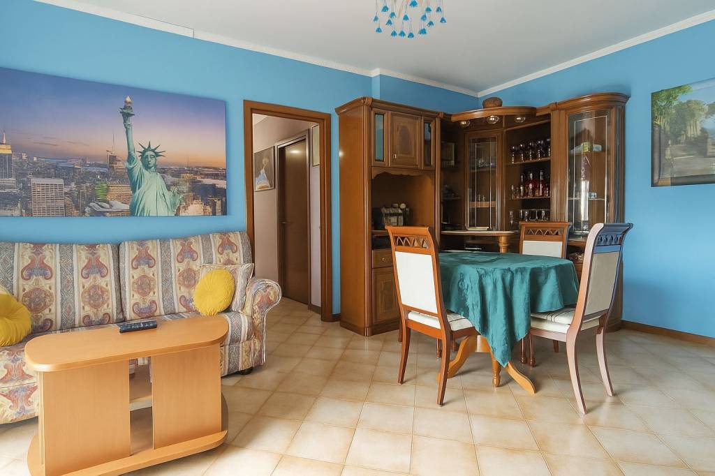 appartamento in vendita a Roma in zona San Basilio