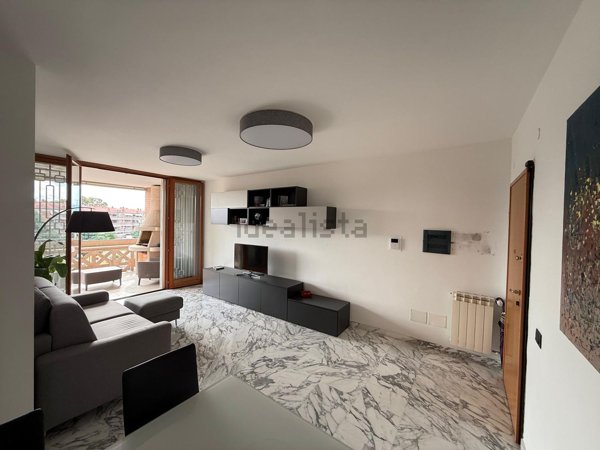 appartamento in vendita a Roma in zona Ostiense