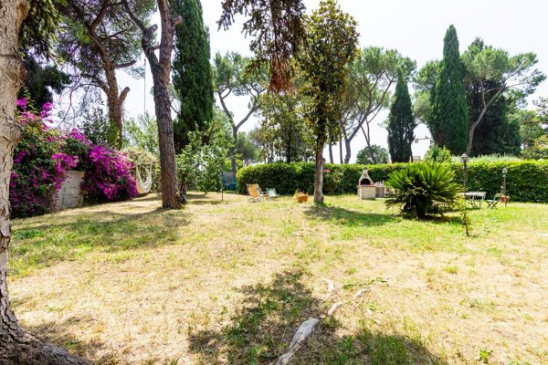 appartamento in vendita a Roma in zona Ponte Mammolo
