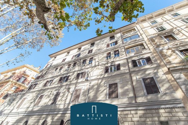 appartamento in vendita a Roma in zona Campo Marzio