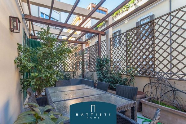 appartamento in vendita a Roma in zona Campo Marzio