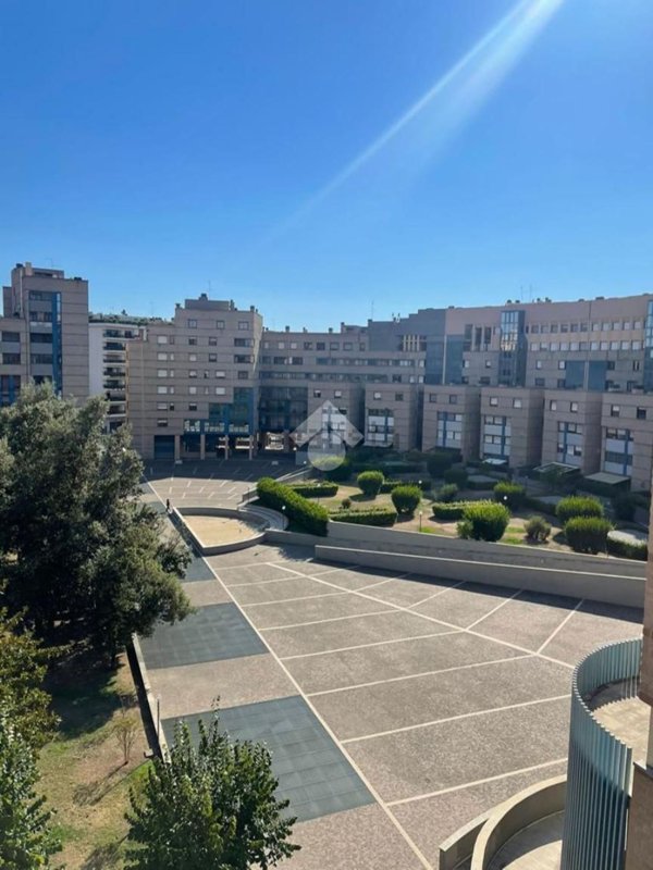 appartamento in vendita a Roma in zona EUR