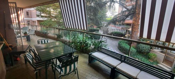 appartamento in vendita a Roma in zona Tomba di Nerone