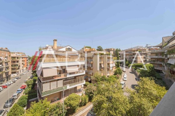 appartamento in vendita a Roma in zona Monte Sacro/Talenti