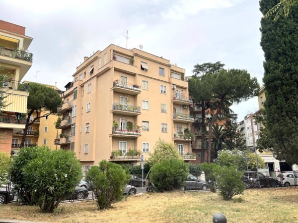 appartamento in vendita a Roma in zona Trieste