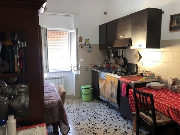 appartamento in vendita a Roma in zona Tomba di Nerone