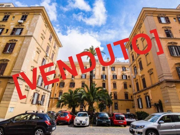 appartamento in vendita a Roma in zona Esquilino