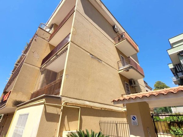 appartamento in vendita a Roma in zona Primavalle