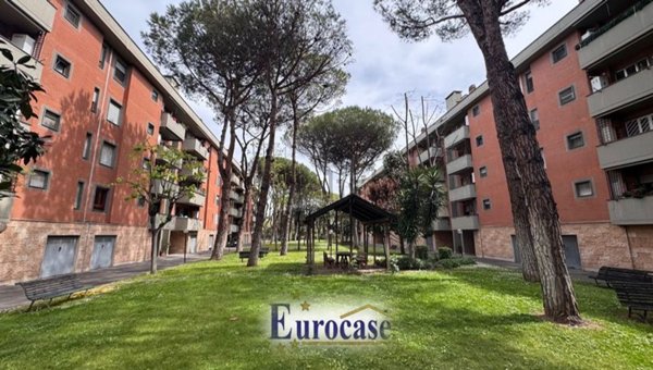 appartamento in vendita a Roma in zona Acilia