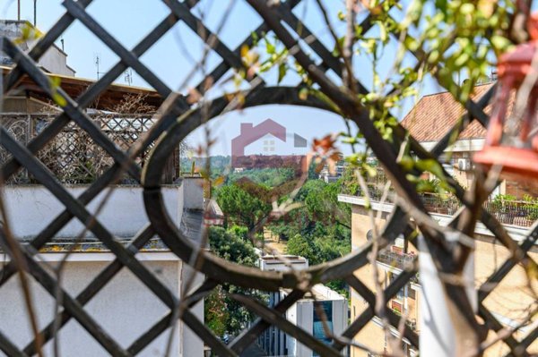 appartamento in vendita a Roma in zona Monte Sacro/Talenti