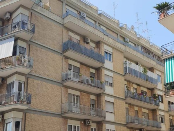 appartamento in vendita a Roma in zona Gianicolense