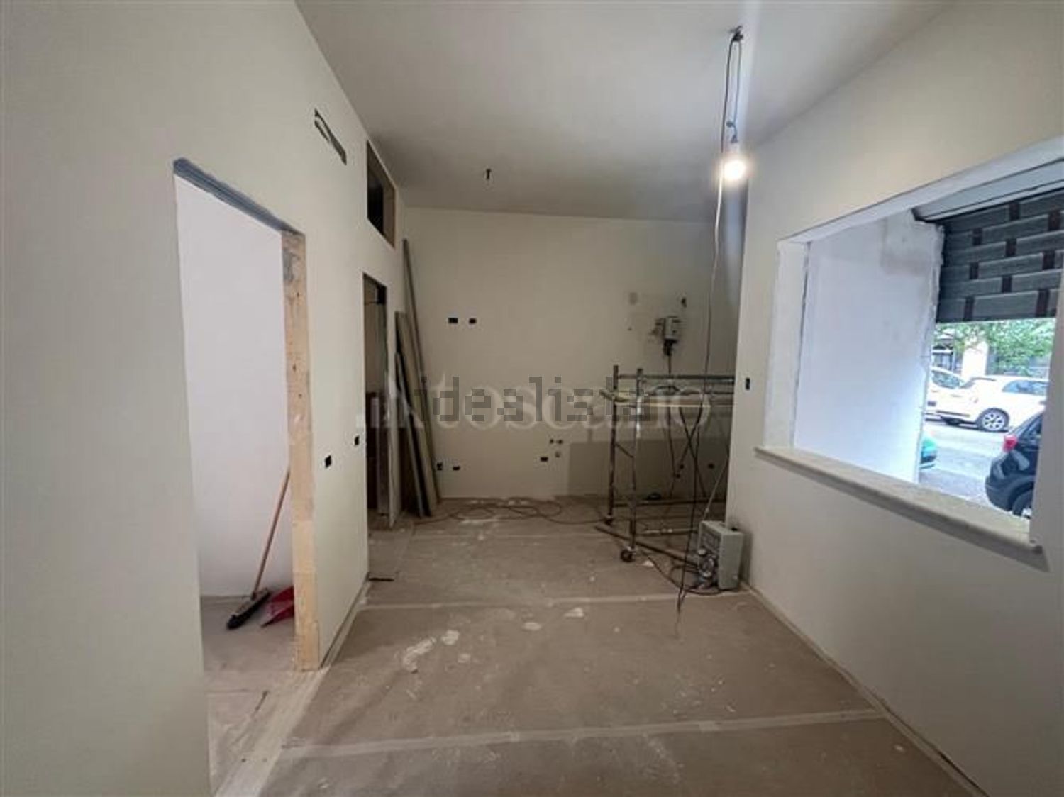 appartamento in vendita a Roma in zona Appio Latino