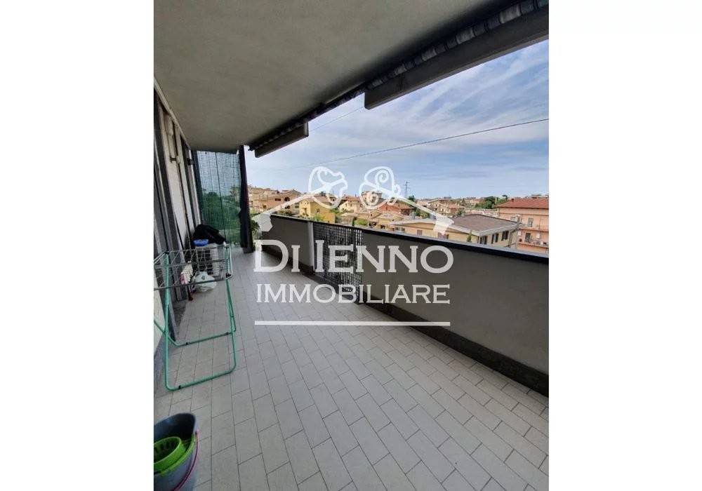 casa indipendente in vendita a Roma in zona Tor di Quinto