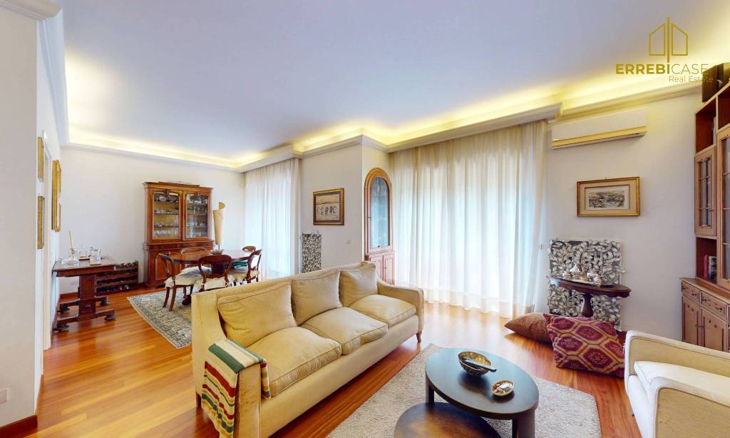 appartamento in vendita a Roma in zona Tor di Quinto