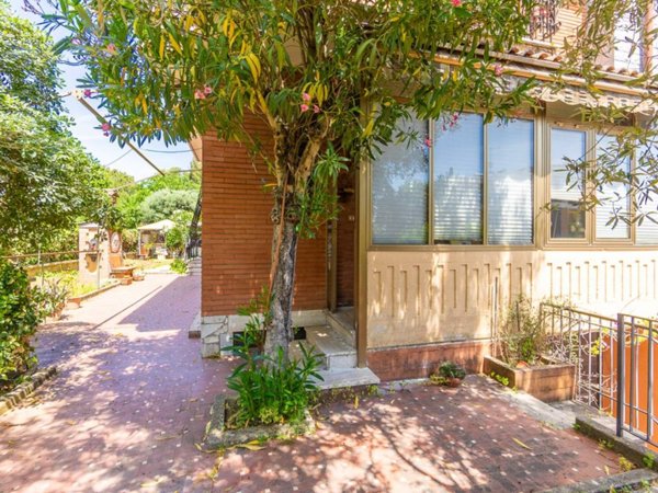 casa indipendente in vendita a Roma in zona Torrevecchia
