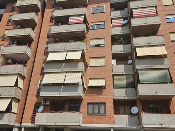 appartamento in vendita a Roma in zona Collatino