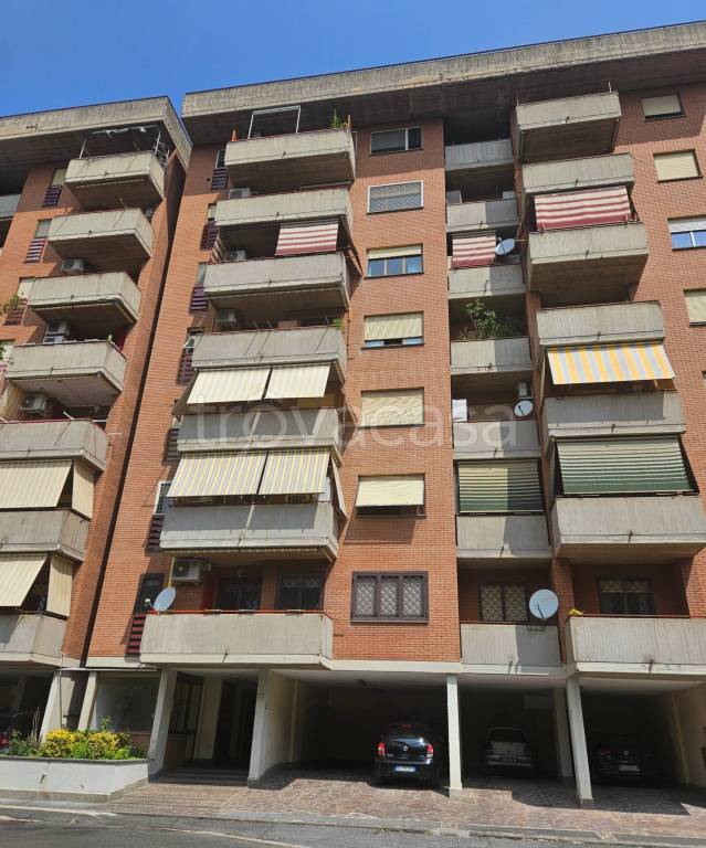 appartamento in vendita a Roma in zona Collatino