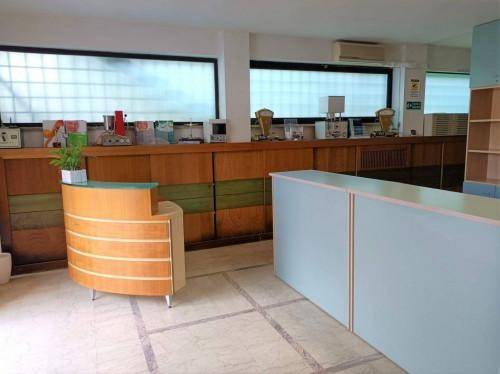 ufficio in vendita a Roma in zona Ostiense