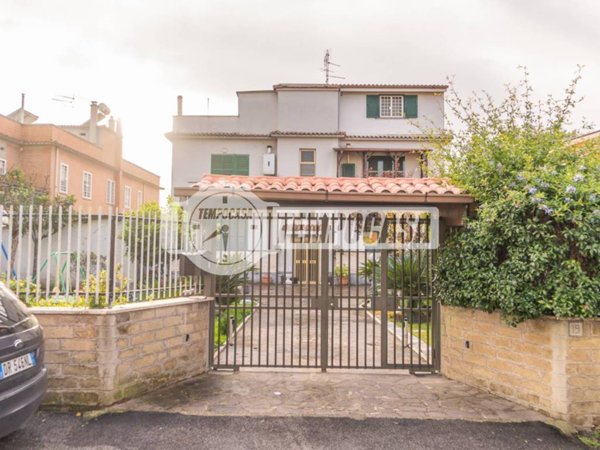 appartamento in vendita a Roma in zona Tor Vergata/Torrenova