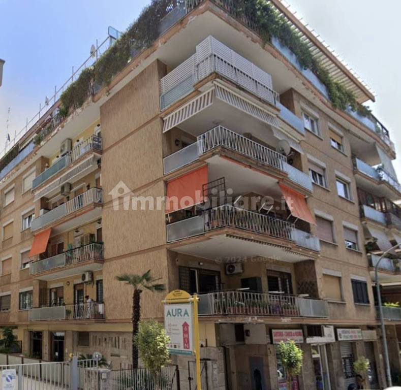 appartamento in vendita a Roma