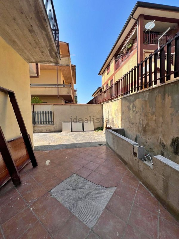 appartamento in vendita a Roma in zona Appio Claudio